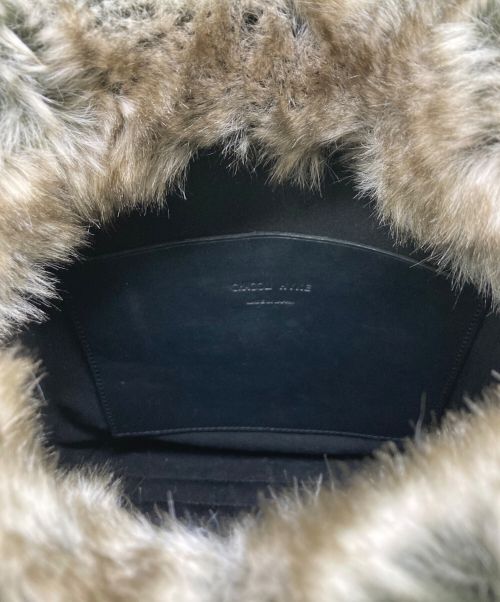 HYKE（ハイク）HYKE (ハイク) CHACOLI (チャコリ) ラビットファーショルダーバッグ ブラック×グレーの古着・服飾アイテム