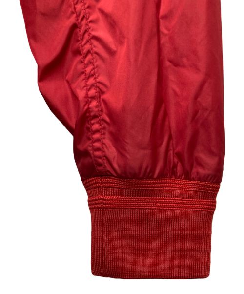 MONCLER（モンクレール）MONCLER (モンクレール) ナイロンジャケット レッドの古着・服飾アイテム