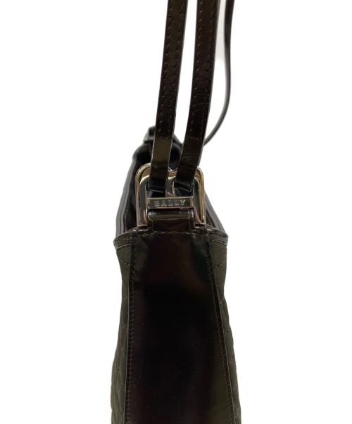 BALLY（バリー）BALLY (バリー) キルティングショルダーバッグ ブラウンの古着・服飾アイテム