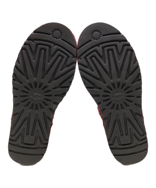 UGG（アグ）UGG (アグ) W CLASSIC UNLINED MINI レッド サイズ:US6の古着・服飾アイテム