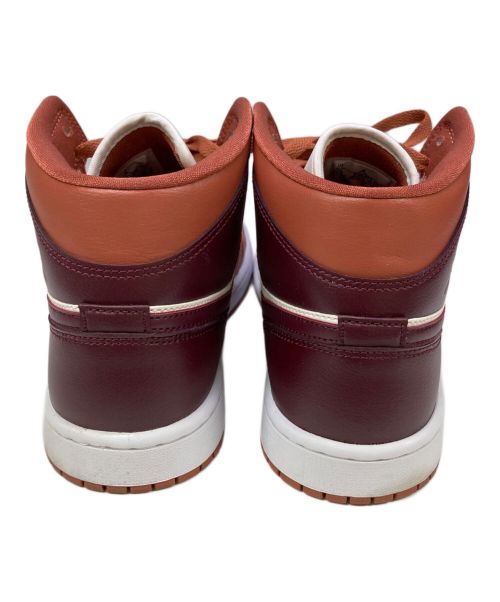 NIKE（ナイキ）NIKE (ナイキ) WMNS AIR JORDAN 1 MID ブラウン×ホワイト サイズ:US9.5の古着・服飾アイテム