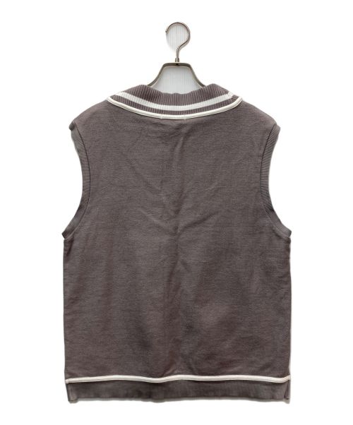 FRED PERRY（フレッドペリー）FRED PERRY (フレッドペリー) TILDEN VEST グレージュ サイズ:Mの古着・服飾アイテム