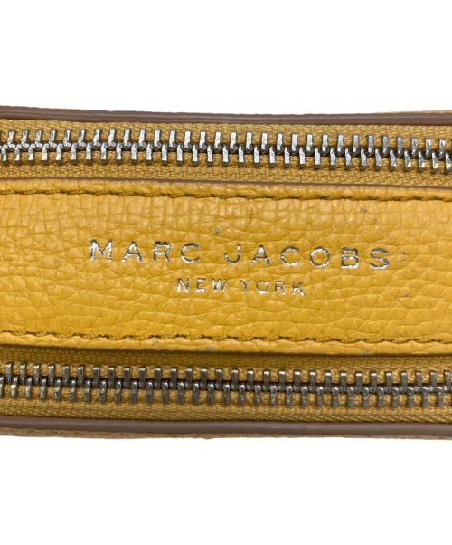 MARC JACOBS（マークジェイコブズ）MARC JACOBS (マークジェイコブス) SHUTTER CROSSBODY（シャッター クロスボディ） イエローの古着・服飾アイテム