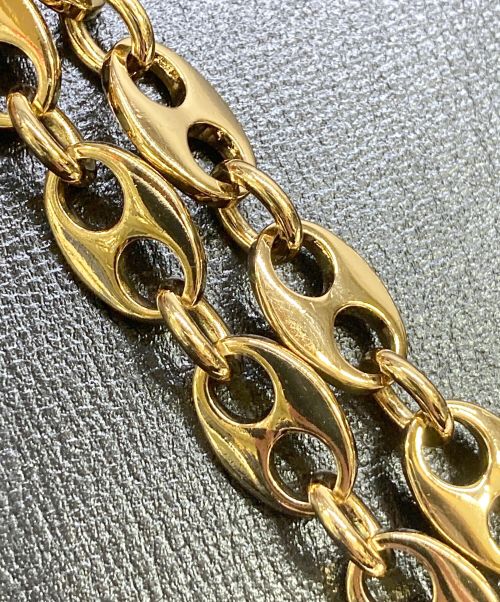 GUCCI（グッチ）GUCCI (グッチ) チェーンショルダーバッグ マリーナ ブラック×ゴールドの古着・服飾アイテム