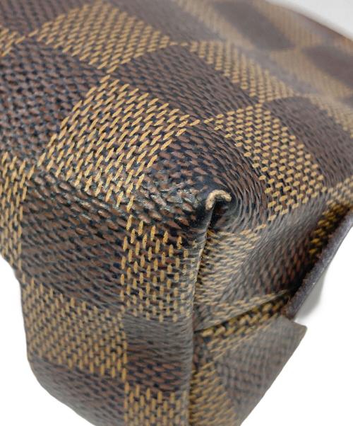 LOUIS VUITTON（ルイ ヴィトン）LOUIS VUITTON (ルイ ヴィトン) ダミエ ポシェット・コスメティック エベヌ サイズ:-の古着・服飾アイテム