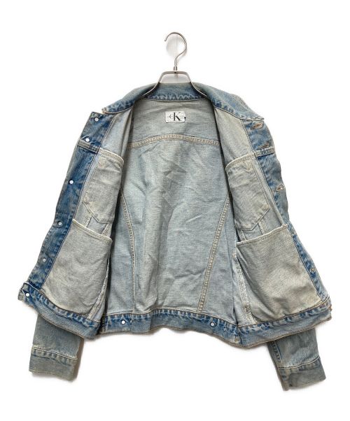 Calvin Klein Jeans（カルバンクラインジーンズ）Calvin Klein Jeans (カルバンクラインジーンズ) デニムジャケット ブルー サイズ:Mの古着・服飾アイテム