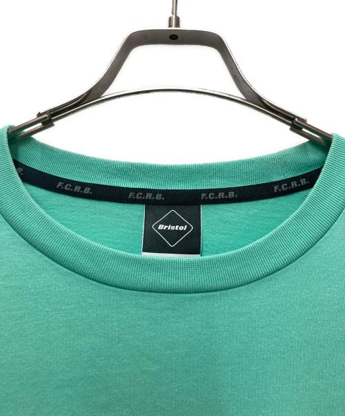 F.C.R.B.（エフシーレアルブリストル）F.C.R.B. (エフシーレアルブリストル) RELAX FIT SMALL AUTHENTIC LOGO TEE グリーン サイズ:Lの古着・服飾アイテム