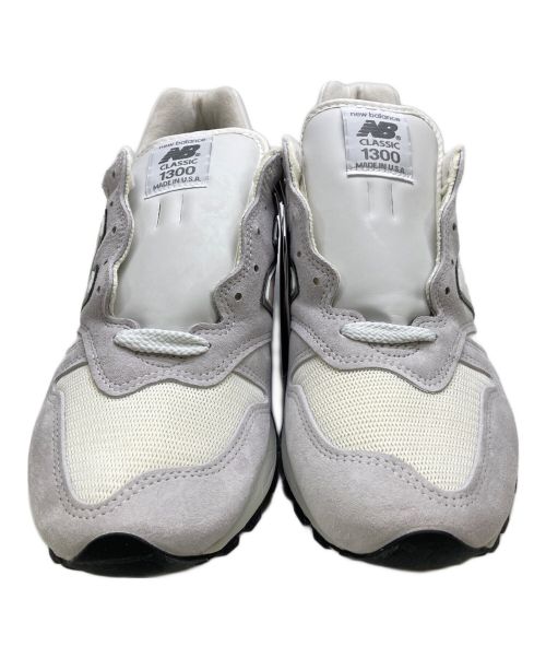 NEW BALANCE（ニューバランス）NEW BALANCE (ニューバランス) スニーカー M1300CLW ホワイト×グレー サイズ:US9.0 未使用品の古着・服飾アイテム