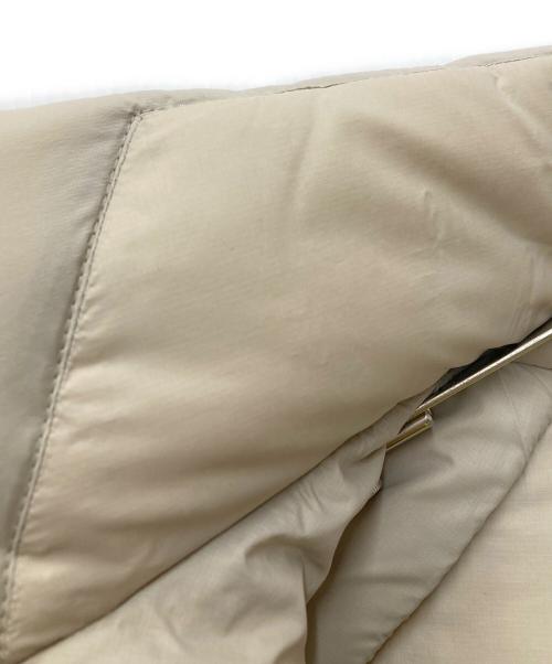 ARC'TERYX VEILANCE（アークテリクスヴェイランス）ARC'TERYX VEILANCE (アークテリクス ヴェイランス) CONDUIT DOWN JACKET M ベージュ サイズ:S/Pの古着・服飾アイテム
