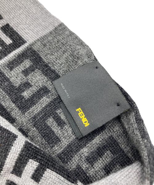 FENDI（フェンディ）FENDI (フェンディ) ズッキーノウールマフラー グレー×ブラックの古着・服飾アイテム