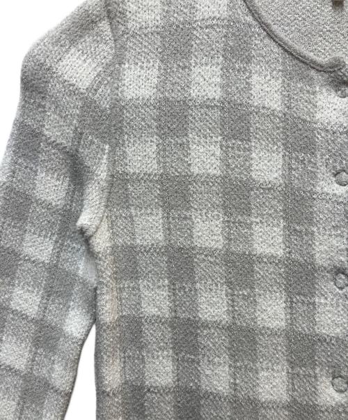 ARMANI COLLEZIONI（アルマーニ コレツィオーニ）ARMANI COLLEZIONI (アルマーニ コレツィオーニ) カーディガン ホワイト×グレー サイズ:SIZE 42の古着・服飾アイテム