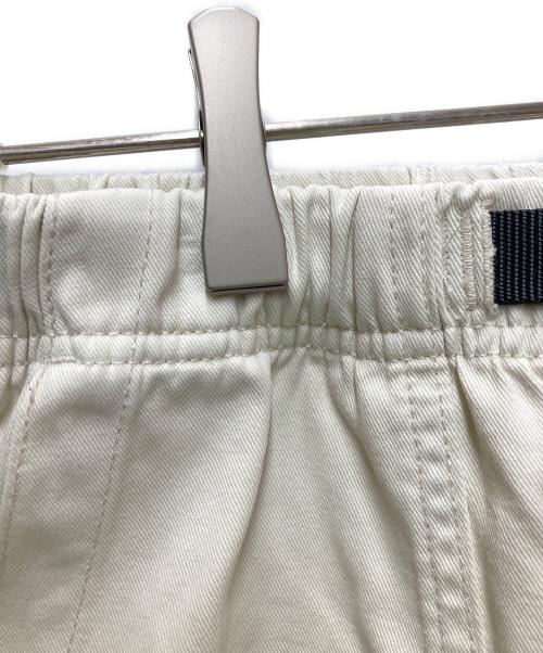 GRAMICCI（グラミチ）GRAMICCI (グラミチ) LOOSE TAPERED RIDGE PANT ホワイト サイズ:Sの古着・服飾アイテム