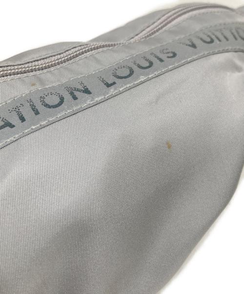 FONDATION LOUIS VUITTON（フォンダシオンルイヴィトン）FONDATION LOUIS VUITTON (フォンダシオンルイヴィトン) ボディーバッグ グレーの古着・服飾アイテム
