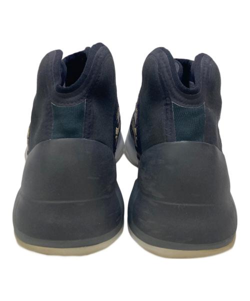 adidas（アディダス）adidas (アディダス) Yeezy Quantum “Amber Tint” グレー サイズ:US9の古着・服飾アイテム