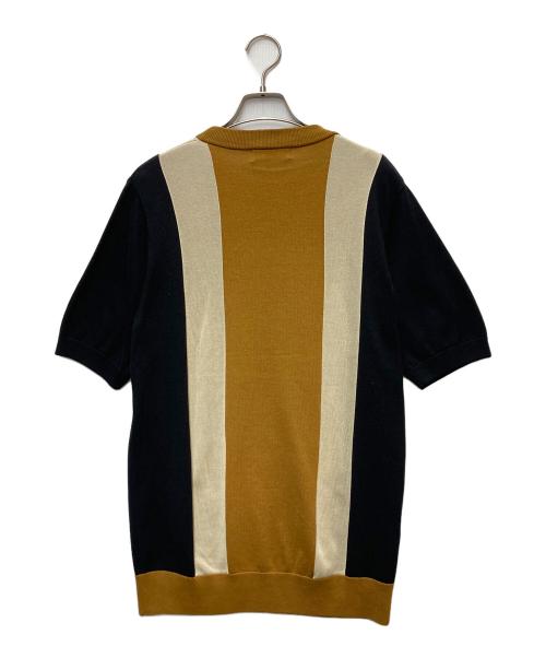 FRED PERRY（フレッドペリー）FRED PERRY (フレッドペリー) Stripe Fine Knit Tee ベージュ×ブラック サイズ:M 未使用品の古着・服飾アイテム
