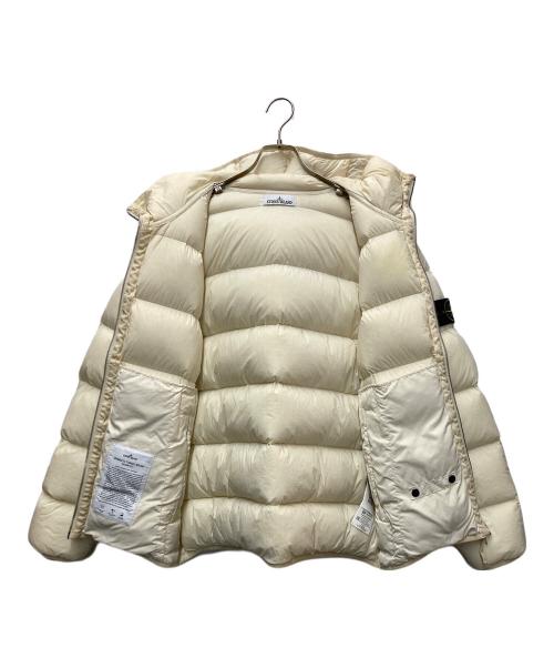 STONE ISLAND（ストーンアイランド）STONE ISLAND (ストーンアイランド) SEAMLESS TUNNEL NYLON DOWN ベージュ サイズ:Sの古着・服飾アイテム