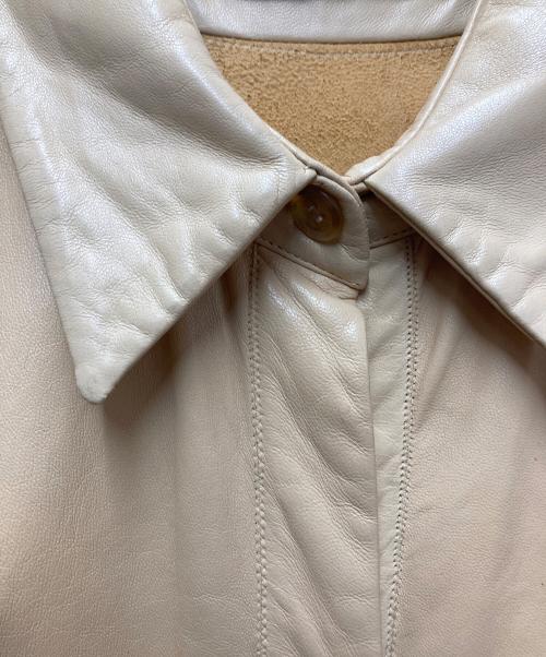 BURBERRY LONDON（バーバリーロンドン）BURBERRY LONDON (バーバリーロンドン) レザーシャツジャケット ベージュ サイズ:6の古着・服飾アイテム