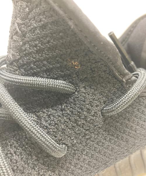 adidas（アディダス）adidas (アディダス) YEEZY BOOST 350 V2 CORE（イージーブースト ローカットスニーカー ブラック） BLACK ブラック サイズ:US9　1/2の古着・服飾アイテム