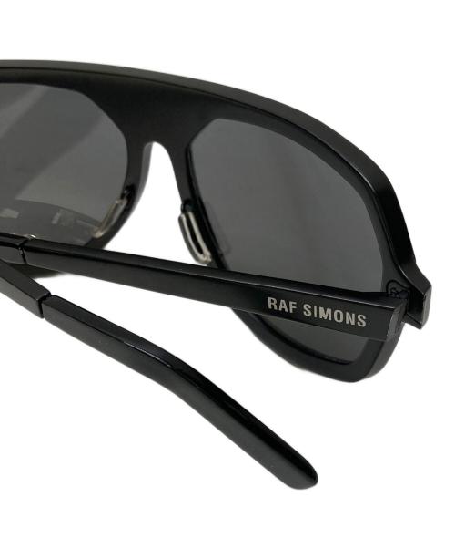 RAF SIMONS（ラフシモンズ）RAF SIMONS (ラフシモンズ) Linda Farrow (リンダ ファロー) サングラス CAT3 ブラックの古着・服飾アイテム