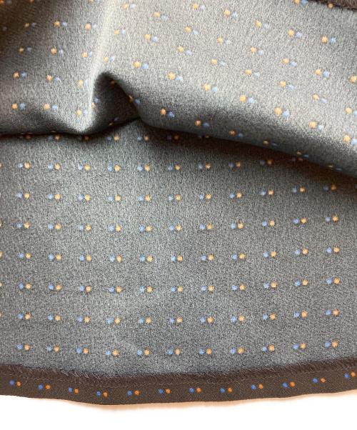 A.P.C.（アーペーセー）A.P.C. (アーペーセー) 総柄ベルテッドスカート ネイビー サイズ:SIZE Sの古着・服飾アイテム