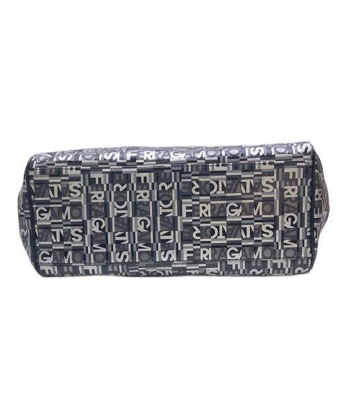 Salvatore Ferragamo（サルヴァトーレ フェラガモ）Salvatore Ferragamo (サルヴァトーレ フェラガモ) 総柄ロゴトートバッグ ブラック×シルバーの古着・服飾アイテム