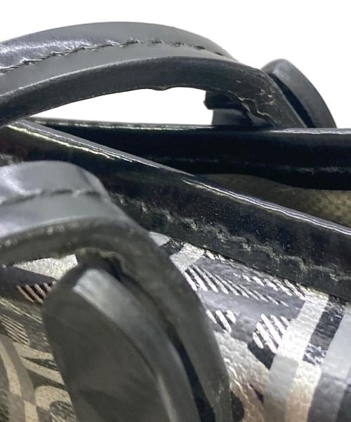 Salvatore Ferragamo（サルヴァトーレ フェラガモ）Salvatore Ferragamo (サルヴァトーレ フェラガモ) 総柄ロゴトートバッグ ブラック×シルバーの古着・服飾アイテム