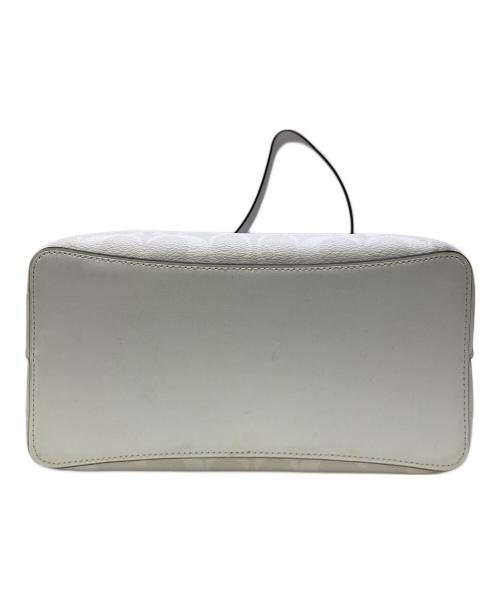 COACH（コーチ）COACH (コーチ) 2WAYバッグ Town Bucket Bag In Signature Canvas ホワイト×ボルドーの古着・服飾アイテム