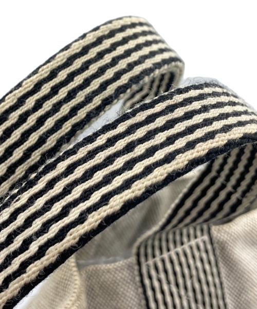 HERMES（エルメス）HERMES (エルメス) キャンバスハンドバッグ ニューフールトゥMM グレーの古着・服飾アイテム