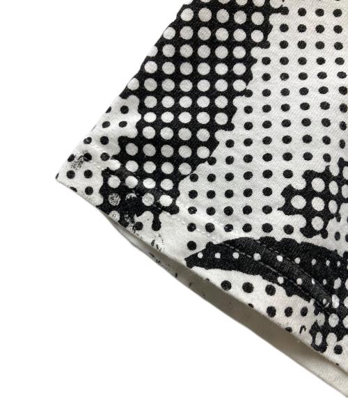 stussy（ステューシー）stussy (ステューシー) WORLD TOUR TEE ホワイト×ブラック サイズ:Mの古着・服飾アイテム