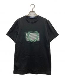 FRED PERRY（フレッドペリー）の古着「Glitched Graphic S/S Tee」｜ブラック