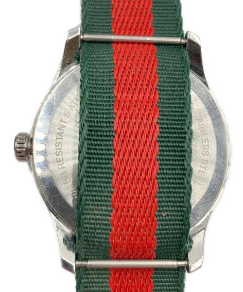 GUCCI（グッチ）GUCCI (グッチ) 腕時計 Gタイムレス グリーン×レッドの古着・服飾アイテム