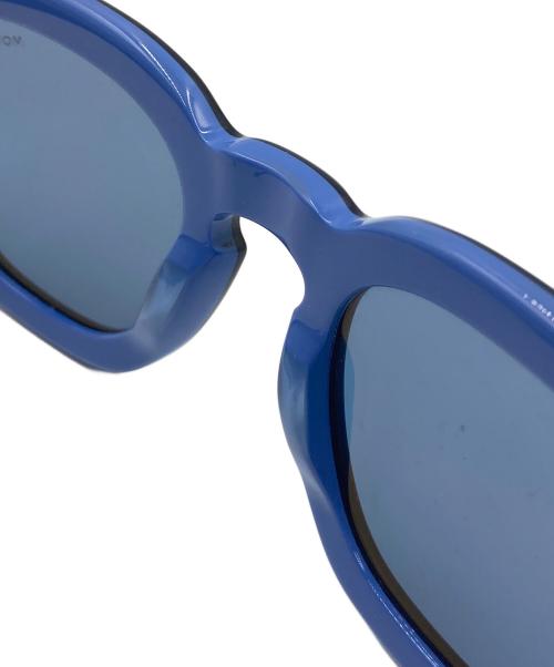 MONCLER（モンクレール）MONCLER (モンクレール) バイカラーサングラス ブラック×ブルー サイズ:50□25 145の古着・服飾アイテム