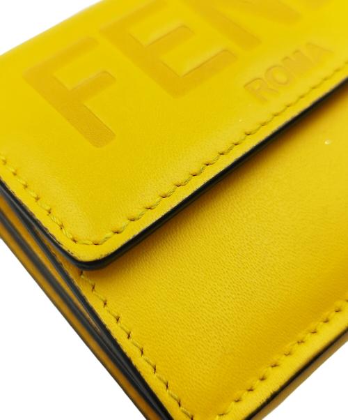 FENDI（フェンディ）FENDI (フェンディ) ROMA MICRO TRIFOLD WALLET イエローの古着・服飾アイテム