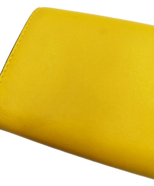 FENDI（フェンディ）FENDI (フェンディ) ROMA MICRO TRIFOLD WALLET イエローの古着・服飾アイテム