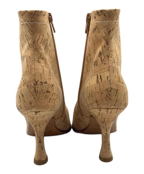 MM6 Maison Margiela（エムエムシックスメゾンマルジェラ）MM6 Maison Margiela (エムエムシックスメゾンマルジェラ) CORK ANKLE BOOTS ベージュ サイズ:36の古着・服飾アイテム