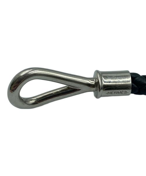 HERMES（エルメス）HERMES (エルメス) 編込みレザーブレスレット ジャンボH ブラック×シルバーカラーの古着・服飾アイテム