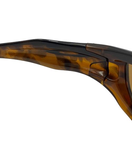 OAKLEY（オークリー）OAKLEY (オークリー) サングラス MONSTER DOG ブラウン サイズ:表記無の古着・服飾アイテム