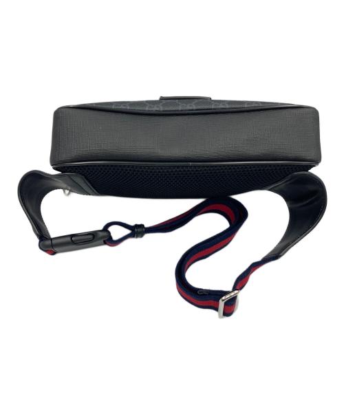 GUCCI（グッチ）GUCCI (グッチ) ウエストバッグ GGスプリーム ブラックの古着・服飾アイテム