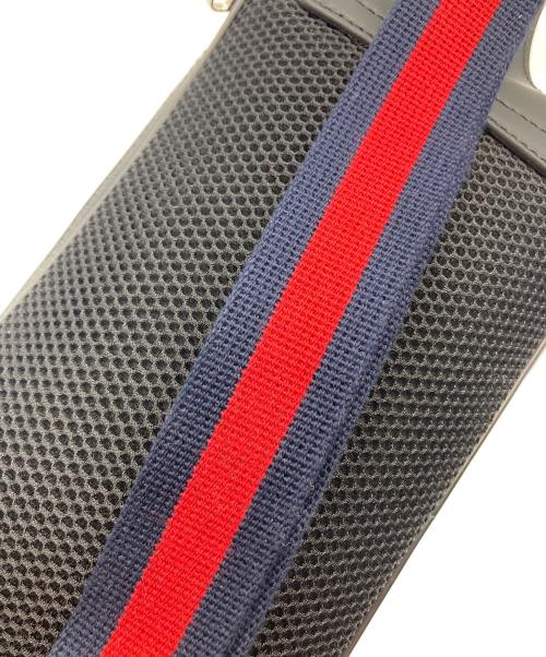 GUCCI（グッチ）GUCCI (グッチ) ウエストバッグ GGスプリーム ブラックの古着・服飾アイテム
