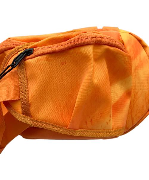 PALACE（パレス）PALACE (パレス)  REAL TREE BUN SACK オレンジの古着・服飾アイテム