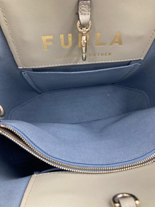 FURLA（フルラ）FURLA (フルラ) 2WAYバッグ カーキの古着・服飾アイテム