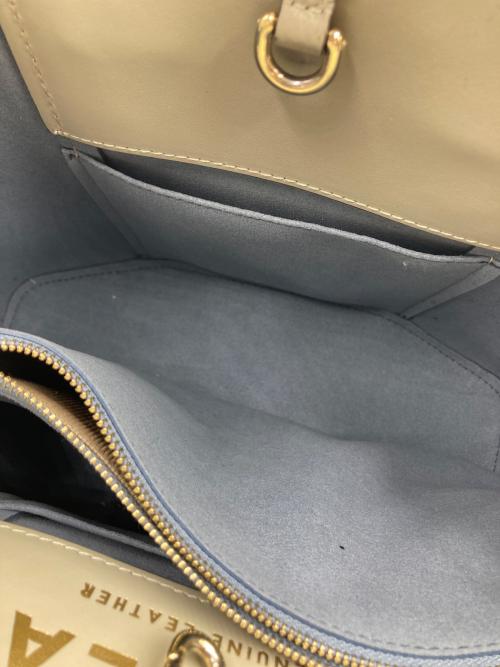 FURLA（フルラ）FURLA (フルラ) 2WAYバッグ カーキの古着・服飾アイテム