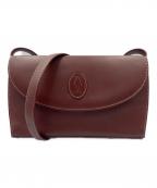 Cartierカルティエ）の古着「フラップショルダーバッグ」｜ボルドー