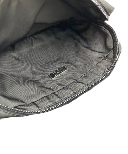 PRADA（プラダ）PRADA (プラダ) ポーチ ブラックの古着・服飾アイテム