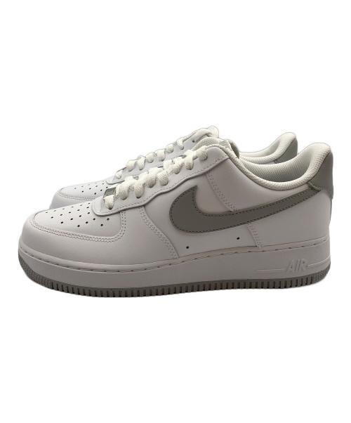 NIKE（ナイキ）NIKE (ナイキ) NIKE AIR FORCE  1 '07(ナイキ エア フォース 1 '07) ホワイト サイズ:US8.5 未使用品の古着・服飾アイテム