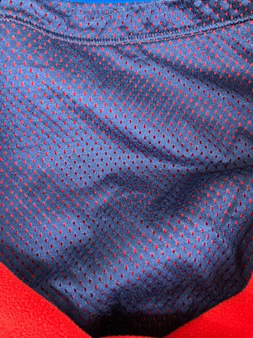 Patagonia（パタゴニア）Patagonia (パタゴニア) フリースジャケット レッド×ネイビー サイズ:Mの古着・服飾アイテム