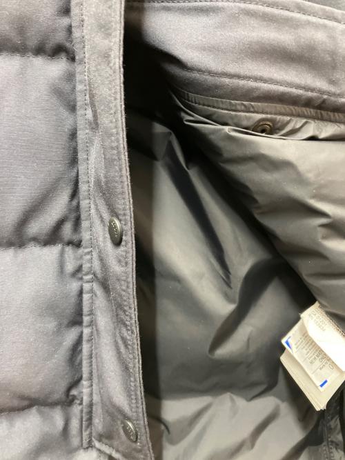 CANADA GOOSE（カナダグース）CANADA GOOSE (カナダグース) ダウンコート　Mackenzie Parka Heritage ネイビー サイズ:SIZE Sの古着・服飾アイテム