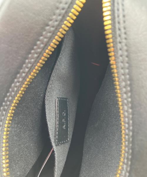 A.P.C.（アーペーセー）A.P.C. (アーペーセー) ショルダーバッグ ブラックの古着・服飾アイテム