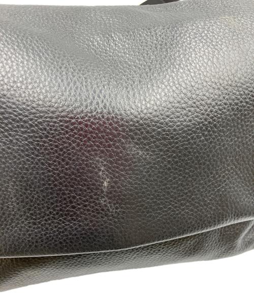 ear PAPILLONNER（イアパピヨネ）ear PAPILLONNER (イアパピヨネ) ショルダーバッグ ブラックの古着・服飾アイテム