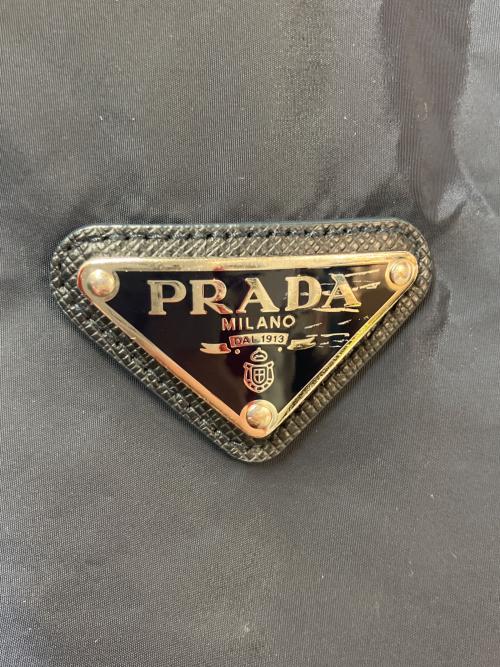 PRADA（プラダ）PRADA (プラダ) ナイロンジャケット ネイビー×グリーン サイズ:SIZE 50の古着・服飾アイテム